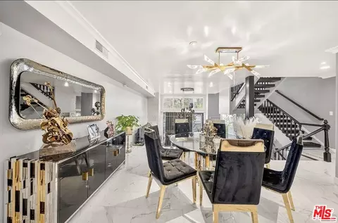 5305 White Oak Ave #F, Encino, CA 91316