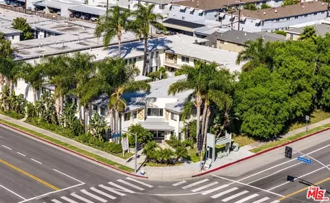 14065 Moorpark St, Sherman Oaks, CA 91423