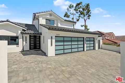 13038 Garris Ave, Granada Hills, CA 91344