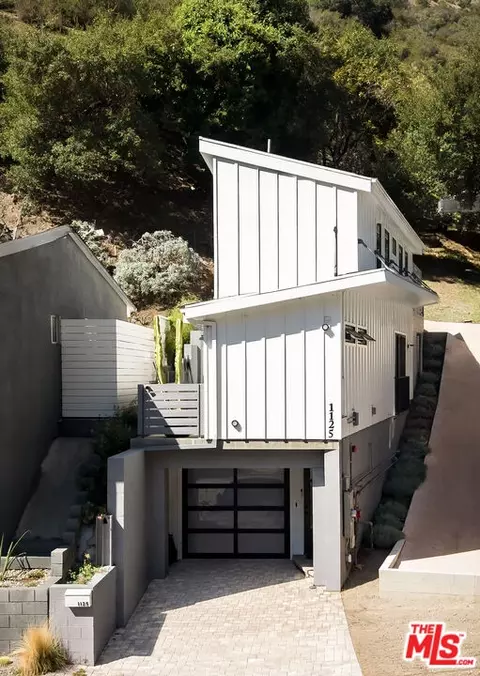 1125 N Beverly Glen Blvd, Los Angeles, CA 90077
