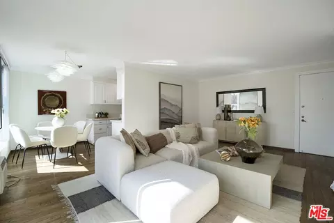 525 N Sycamore Ave #306, Los Angeles, CA 90036