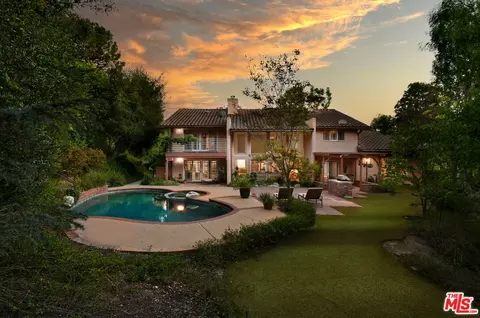 4734 Louise Ave, Encino, CA 91316
