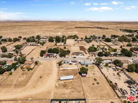 View/Area - 40611 178th St, Lancaster, CA 93535 photo 5 of 6