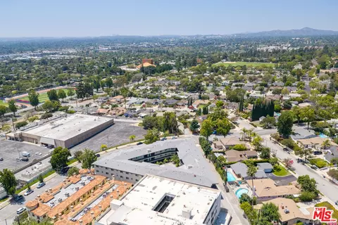 View/Area - 990 Valley View Ave, Pasadena, CA 91107 photo 5 of 7