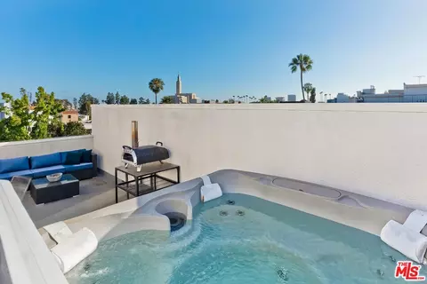 10608 Wilkins Ave #303, Los Angeles, CA 90024