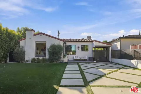 1633 S Wooster St, Los Angeles, CA 90035