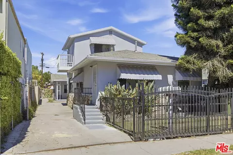 113 E 95th St, Los Angeles, CA 90003