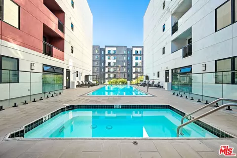 1234 Wilshire Blvd #422, Los Angeles, CA 90017