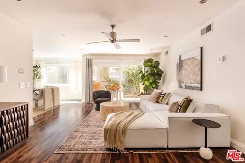 1121 N Olive Dr #210, West Hollywood, CA 90069