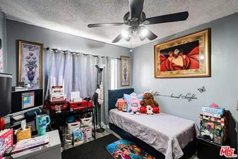 Bedroom - 14331 S Cahita Ave, Compton, CA 90220 photo 3 of 6