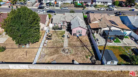 View/Area - 14331 S Cahita Ave, Compton, CA 90220 photo 3 of 5