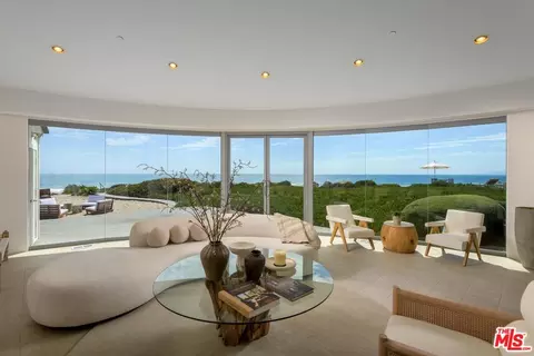 Living - 3523 Padaro Ln, Carpinteria, CA 93013 photo 1 of 2