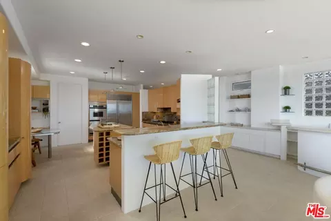 Kitchen - 3523 Padaro Ln, Carpinteria, CA 93013 photo 1 of 2