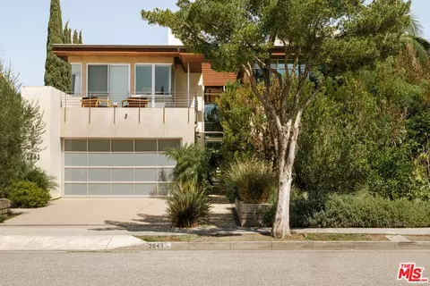 2643 34th St, Santa Monica, CA 90405