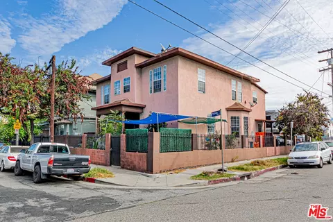 1956 Magnolia Ave, Los Angeles, CA 90007