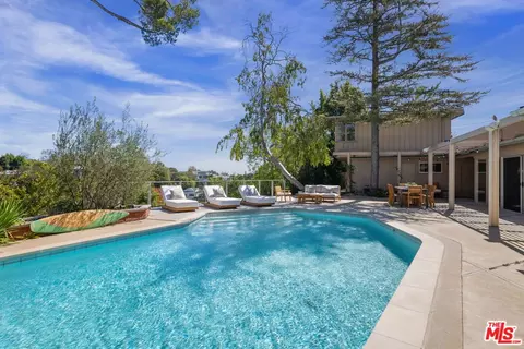 600 Hanley Pl, Los Angeles, CA 90049