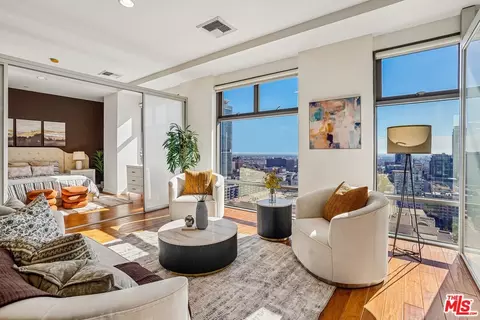 801 S Grand Ave #1712, Los Angeles, CA 90017