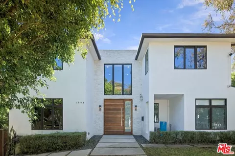 10844 Rochester Ave, Los Angeles, CA 90024