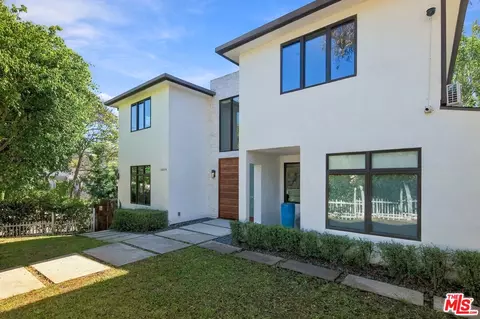 10844 Rochester Ave, Los Angeles, CA 90024