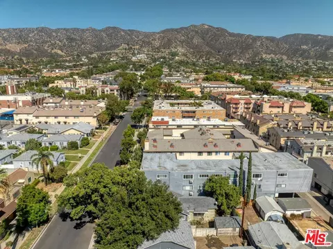 View/Area - 512 E Tujunga Ave, Burbank, CA 91501 photo 2 of 3