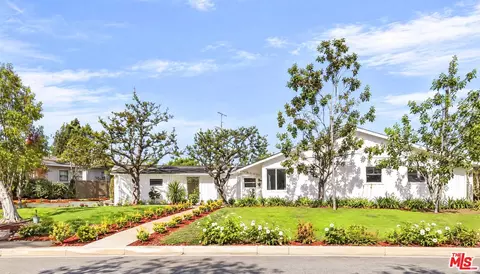 3030 San Juan Dr, Fullerton, CA 92835