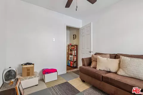 Bedroom - 692 Tahoe Ave, Yucca Valley, CA 92284 photo 6 of 8