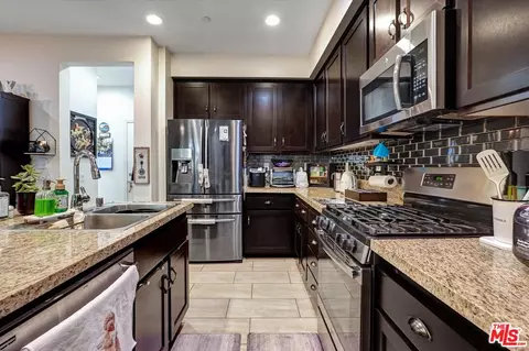 Kitchen - 2431 Birchknoll Ct #2, Simi Valley, CA 93063 photo 1 of 1