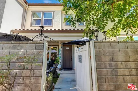 Exterior - 2431 Birchknoll Ct #2, Simi Valley, CA 93063 photo 1 of 6