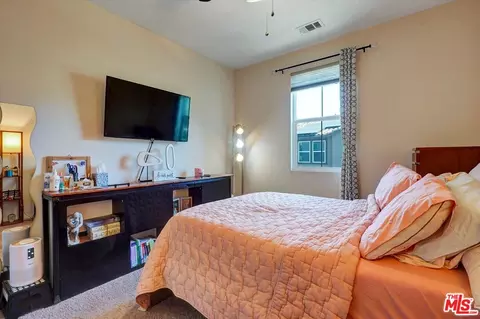 Bedroom - 2431 Birchknoll Ct #2, Simi Valley, CA 93063 photo 2 of 9
