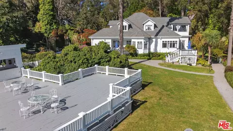 620 El Salto Dr, Capitola, CA 95010