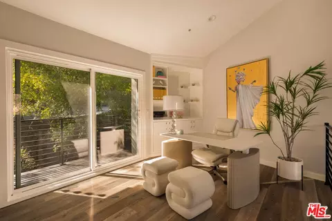 Other - 1664 Gladys Dr, Glendale, CA 91206 photo 3 of 7