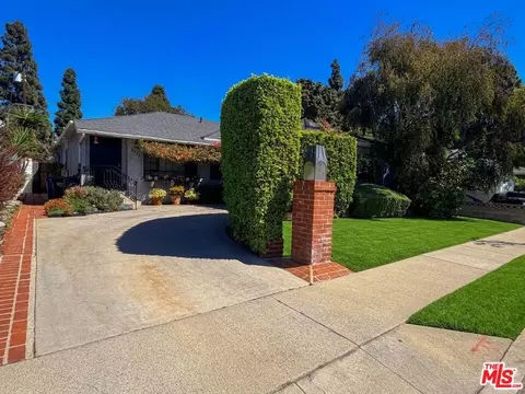 5430 Selmaraine Dr, Culver City, CA 90230