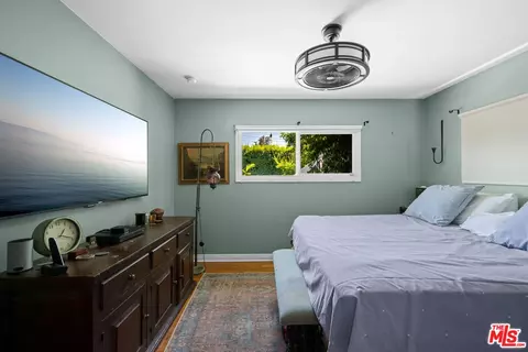 Bedroom - 19540 Gilmore St, Reseda, CA 91335 photo 5 of 5