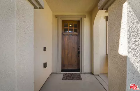 Entry Way - 15538 Quintero Pl, Bakersfield, CA 93314 photo 1 of 6
