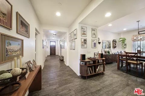 Entry Way - 15538 Quintero Pl, Bakersfield, CA 93314 photo 4 of 6