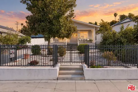 6190 Mesa Ave, Los Angeles, CA 90042