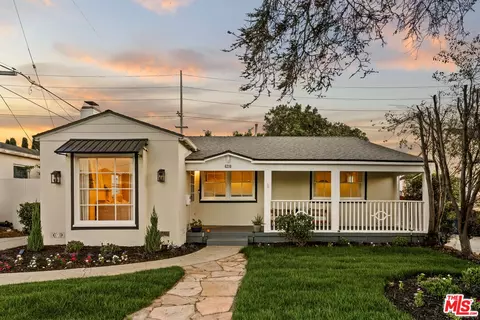 6210 W 85th Pl, Los Angeles, CA 90045