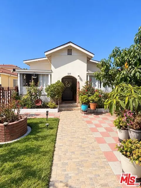 1215 W 59th St, Los Angeles, CA 90044