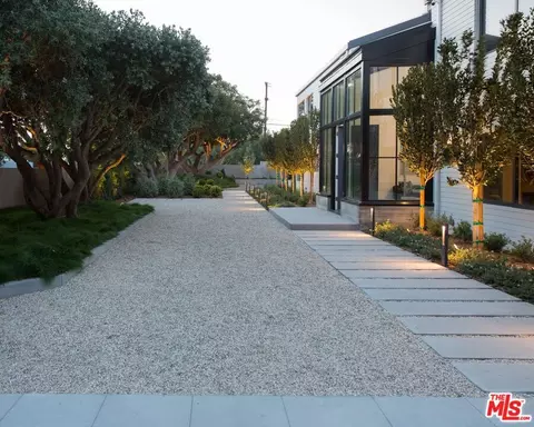 Exterior - 7310 Birdview Ave, Malibu, CA 90265 photo 5 of 5