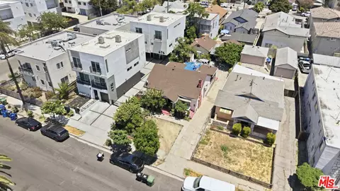472 N Oxford Ave, Los Angeles, CA 90004