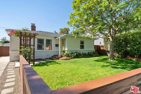 3945 Lyceum Ave, Los Angeles, CA 90066