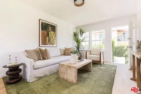 4020 Bemis St #B, Los Angeles, CA 90039