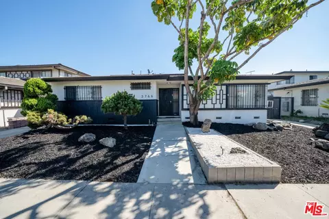3768 S Bronson Ave, Los Angeles, CA 90018