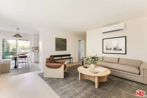 2140 Reservoir St #1, Los Angeles, CA 90026