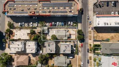 1114 N Heliotrope Dr, Los Angeles, CA 90029
