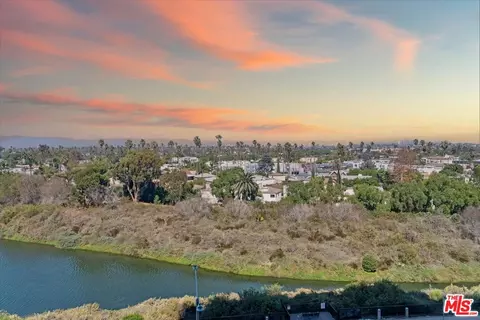 4316 Marina City Dr #227, Marina Del Rey, CA 90292