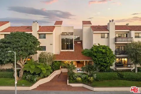8180 Manitoba St #105, Playa Del Rey, CA 90293