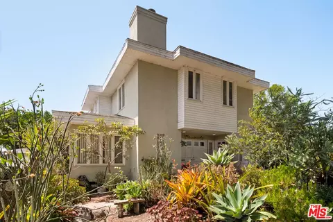 8041 Gonzaga Ave, Los Angeles, CA 90045