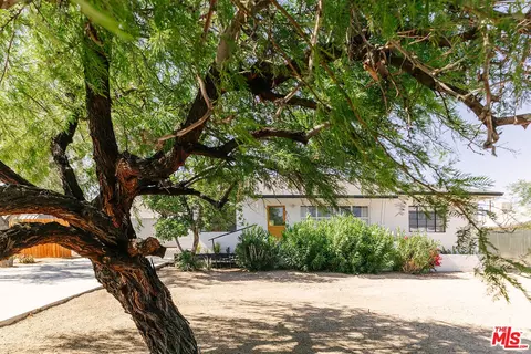 73484 Sunnyvale Dr, Twentynine Palms, CA 92277