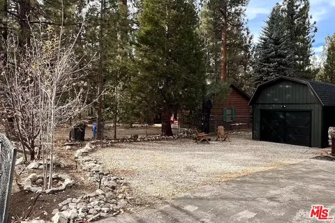 Exterior - 1009 Sugarloaf Blvd, Big Bear City, CA 92314 photo 5 of 7